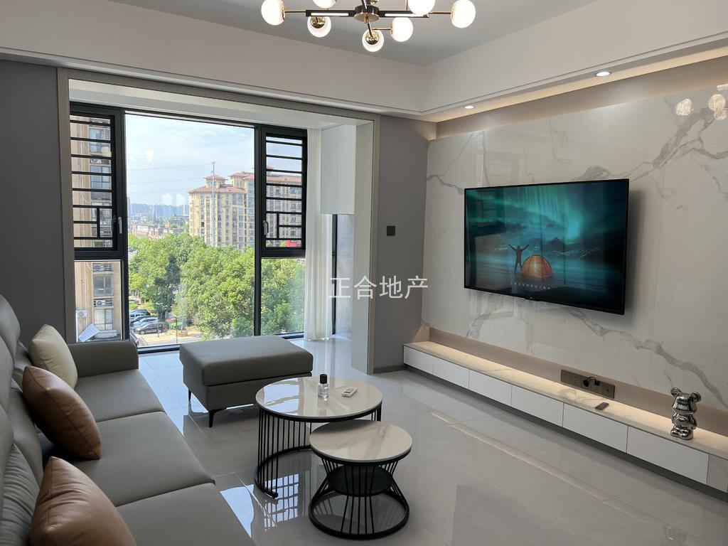 降价了，业主诚心出售，城西大盘，时代天骄，全新小高层，精装三房，一天未住，单价4900，证满二