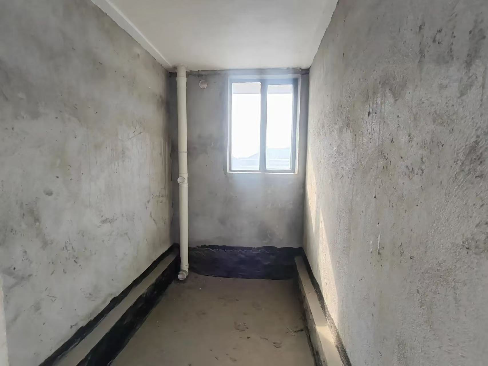 城南，新城华府，单价3200，电梯小高层，好楼层，证满二