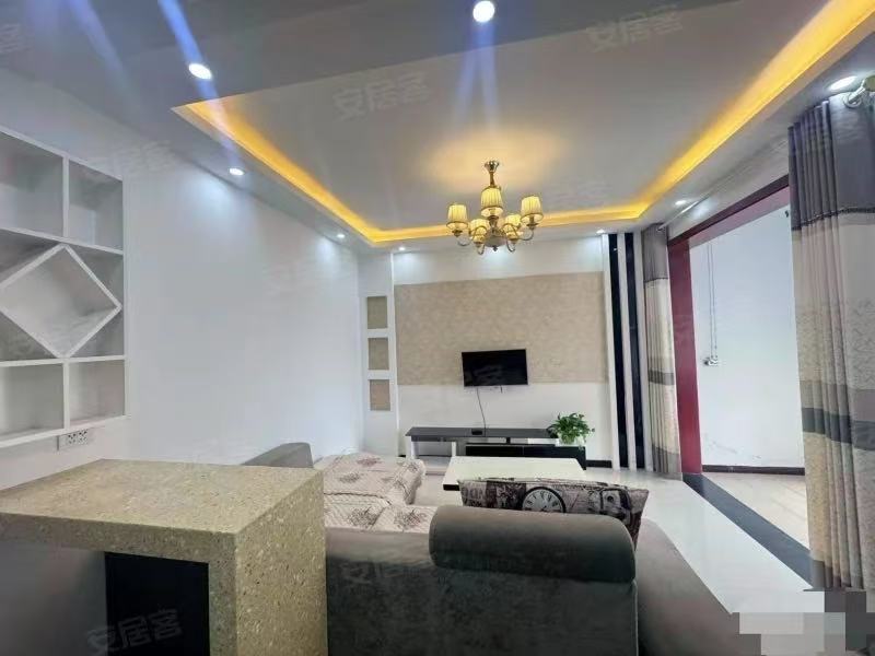 360，仙桃一中旁，和合4期，精装两房，电梯好楼层，拎包入住，成色新，证满二