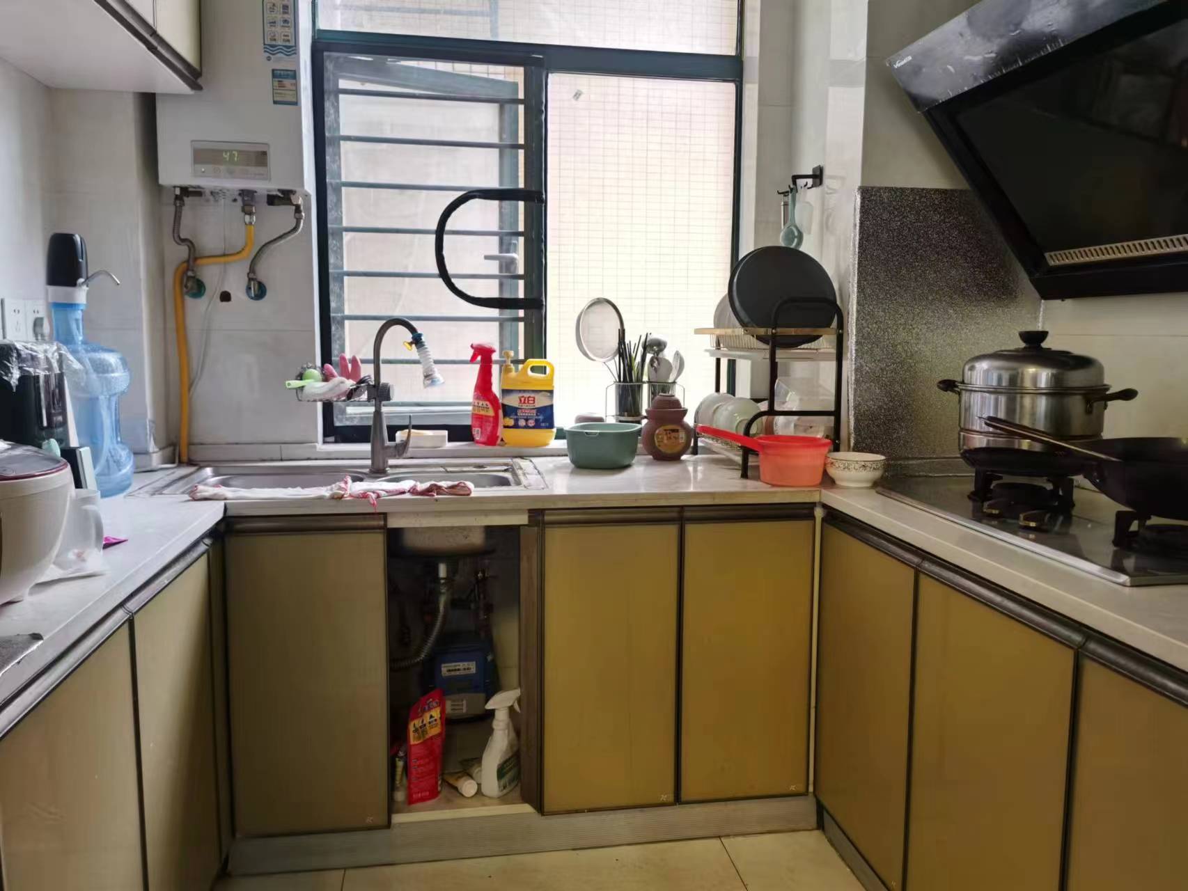 城南新城一号精装三房满二看房电约