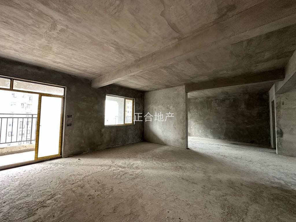 捡漏，城南，新城名都，高性价比，电梯入户，单价6400送车位，电梯19楼，