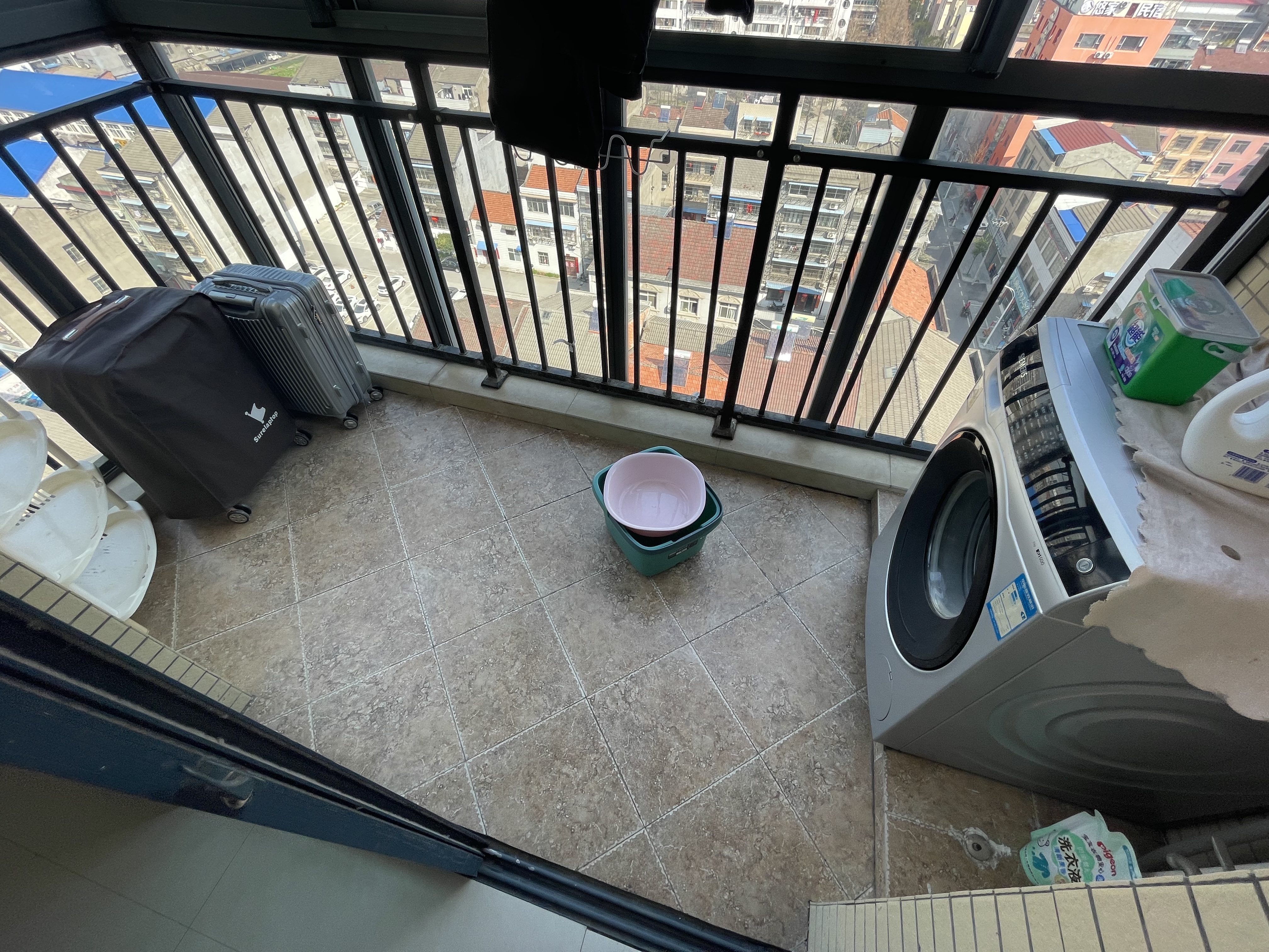 一品苑森林国际北苑对面城南好地段采光很好三个阳台空间大