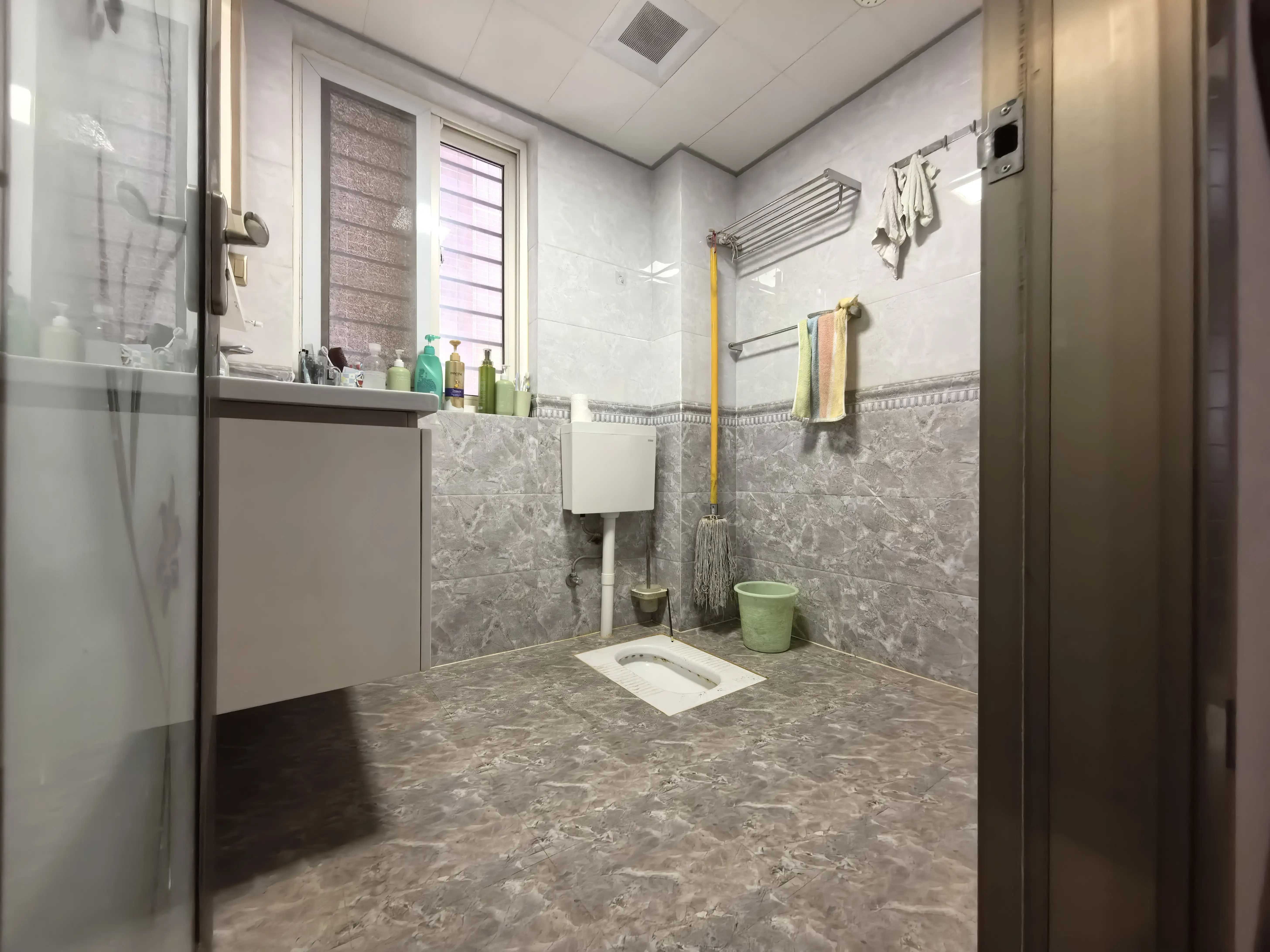 房东亏本出售，捡漏，漫城林语，好楼层，精装三房，