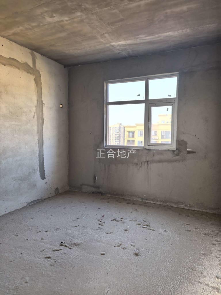 捡漏了！亏本出售，清华园，边户，单价4900，证满二，二中二小