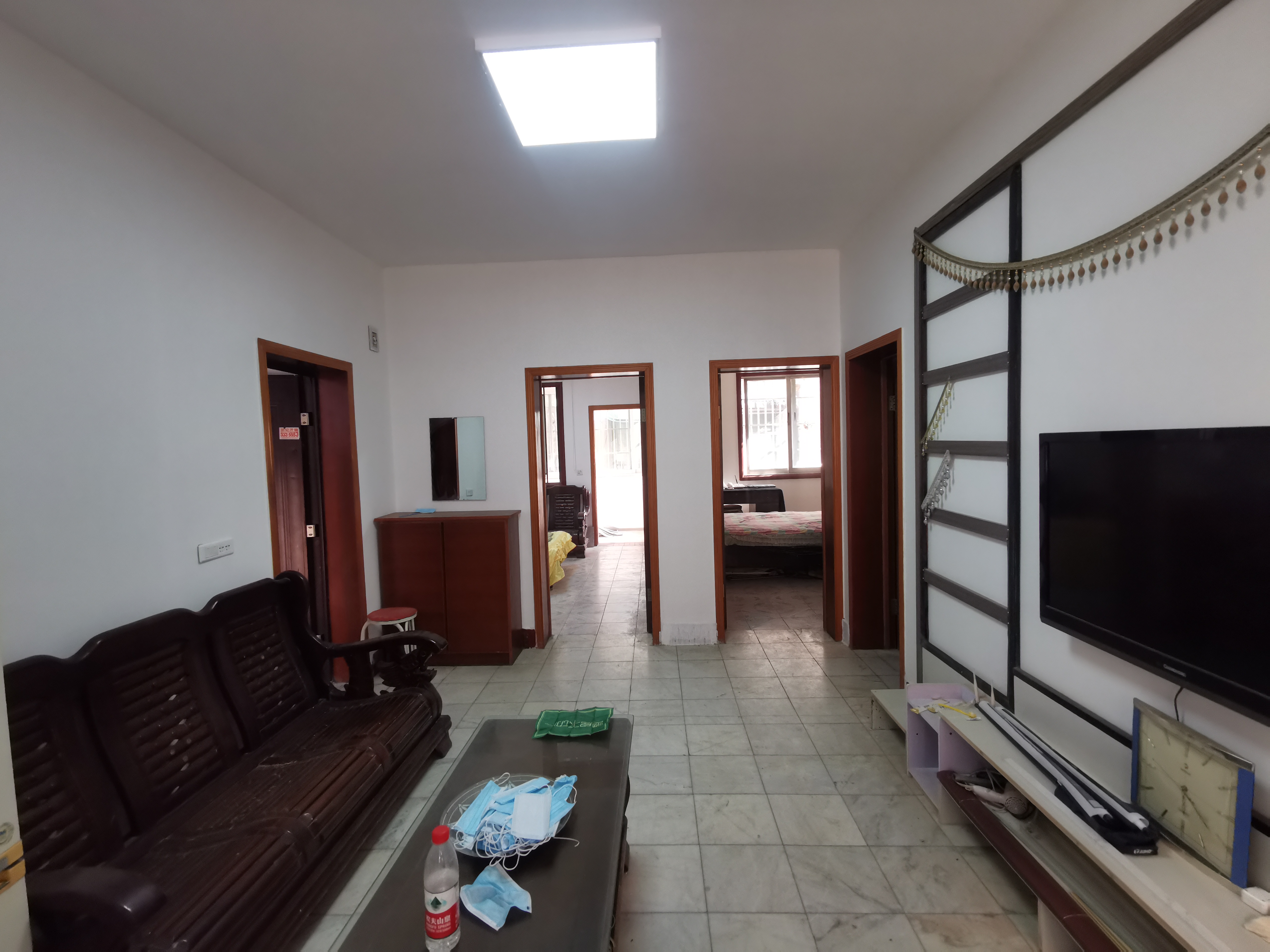 老城区油炸湾菜场旁红星里机械厂宿舍三房四楼诚心出售看房有钥匙