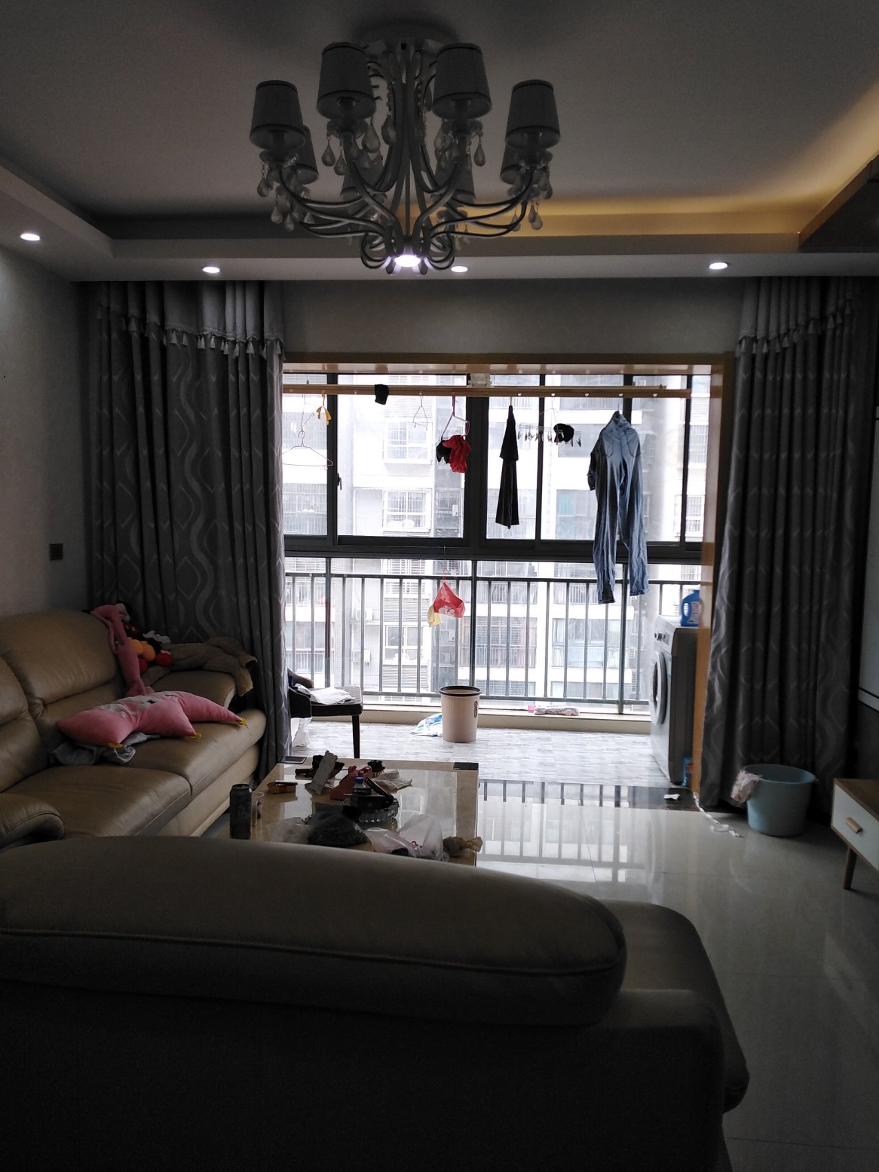 城市丽景精装90万元3室2厅2卫2阳台出售