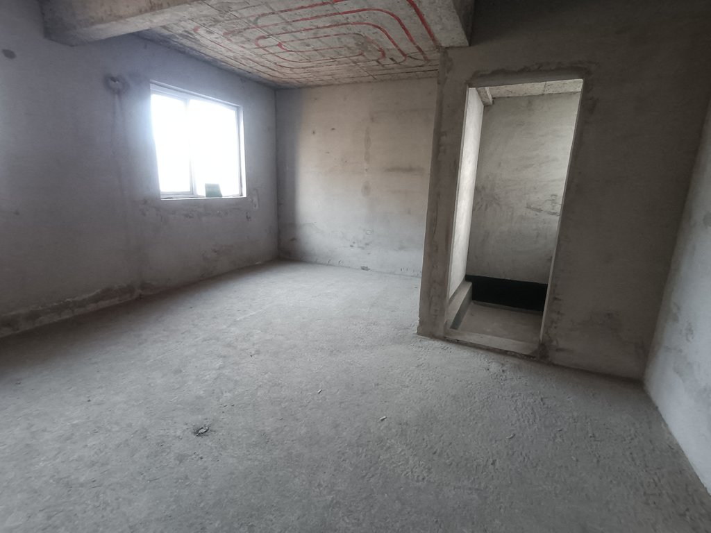 城西大盘满庭春毛坯供暖大三房下楼就是雪校