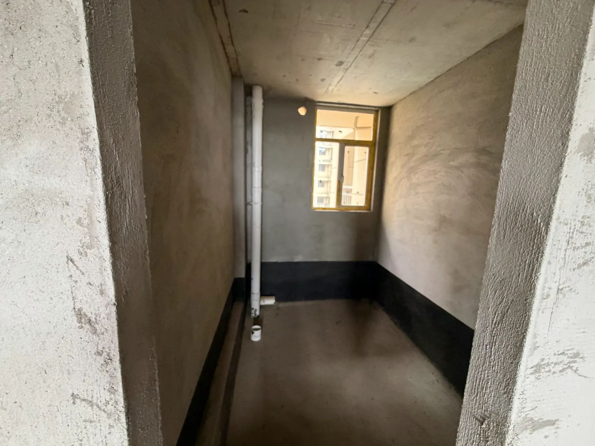 城南,沔阳清华园，电梯小高层，边户双阳台，证满二，一口价56.5