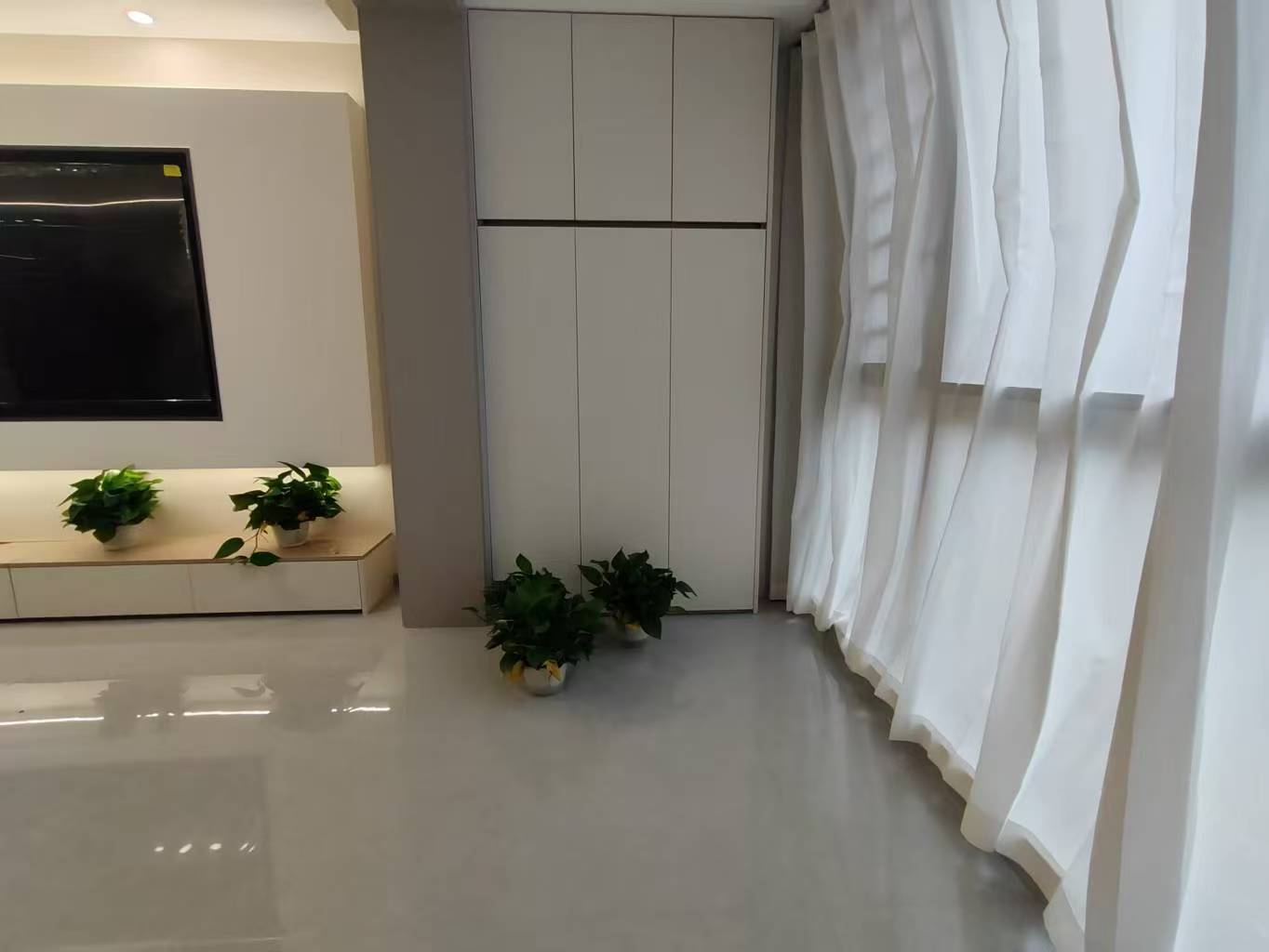 降价了，诚心出售，城南，御湖世家，单价4958，精装三房，证满二