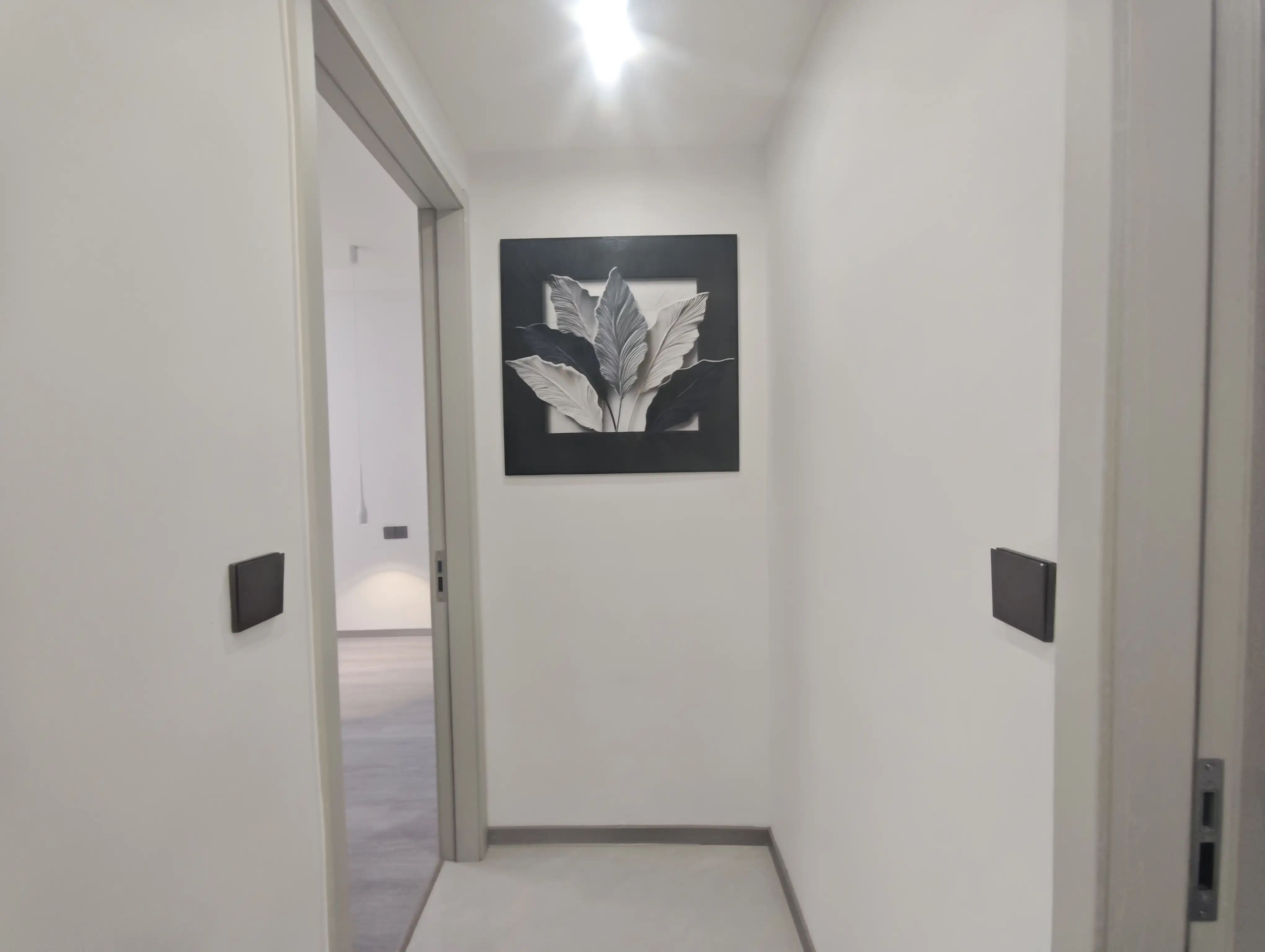 城南，沔阳天泽园，精装三房两卫，全新装修，证满二，诚心出售