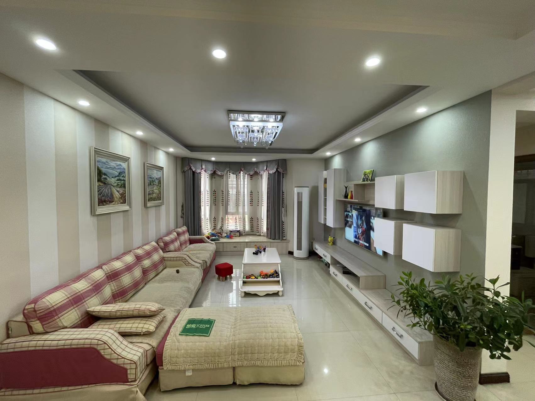 金诚花园 城南 金诚花园 精装 三房 毛坯价出售 看房方便