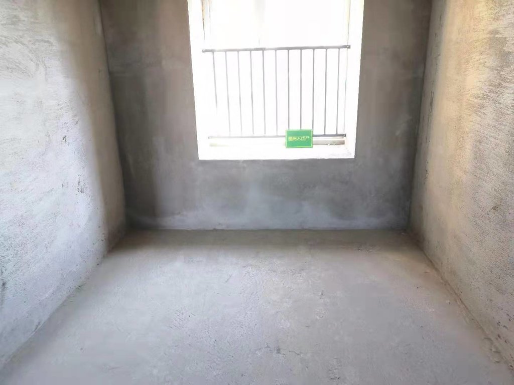 滨江满庭春毛坯大三房江景房南北双阳台房主诚意出售