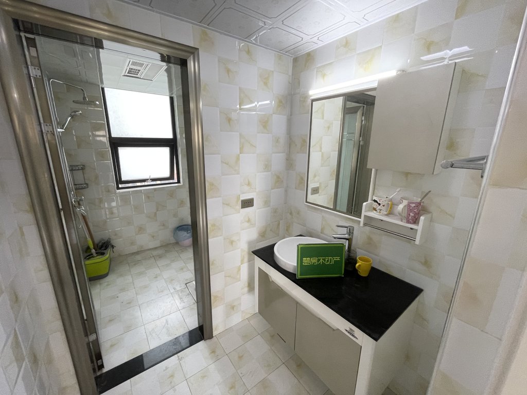 元泰未来城带装修好楼层大阳台赠送面积多新三中城南位置