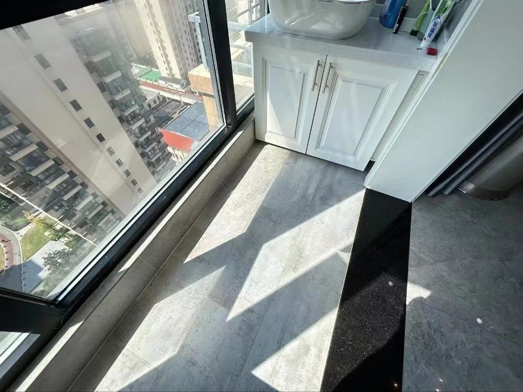 荣怀极地世家.精装两房.看房方便