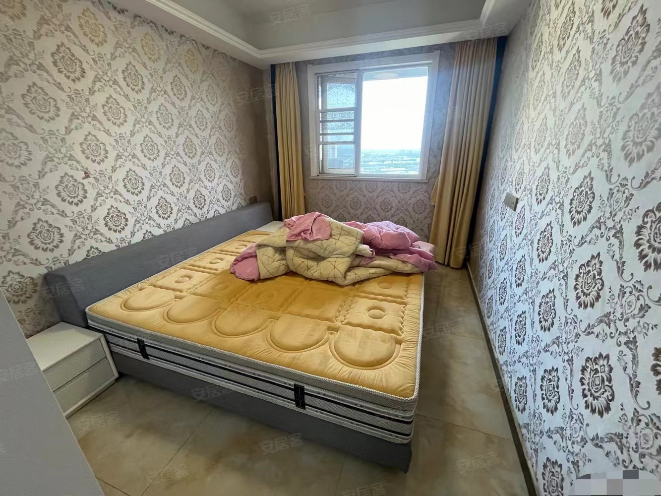 检漏，房东急售，满庭春，精装三房两卫​，证满二，户型采光好