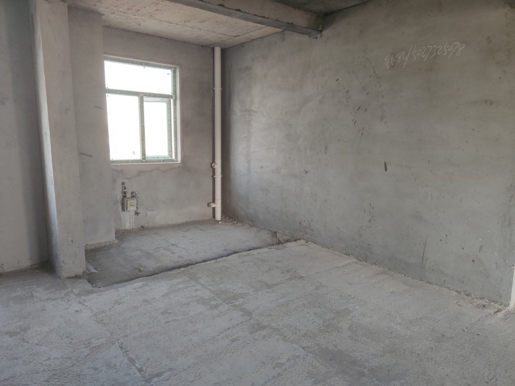 元泰未来城A区，毛坯三房，大证已下