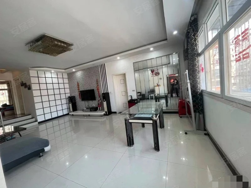 捡漏，复州花园，步梯好楼层3楼，精装三房，南北通透