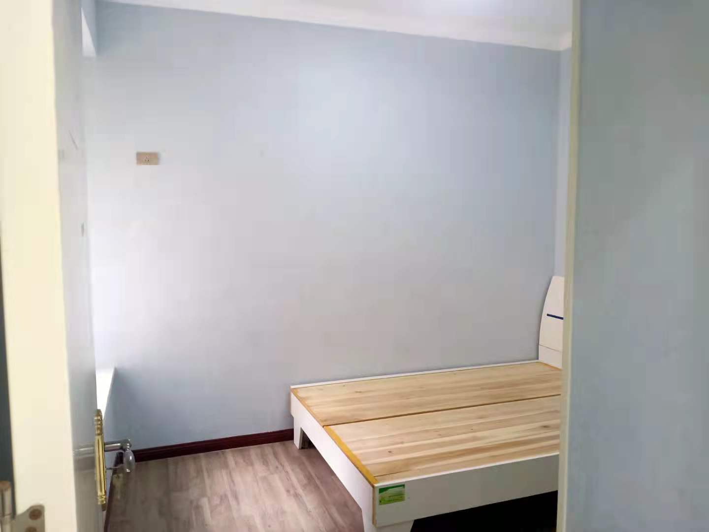 红树湾，精装三房二卫，中间好楼层