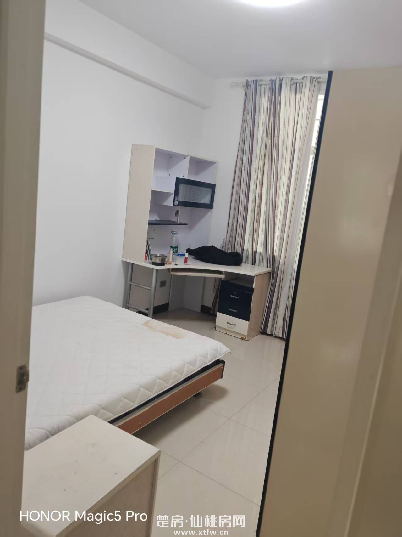 仙桃一中花园优质住房重新简装家电齐全