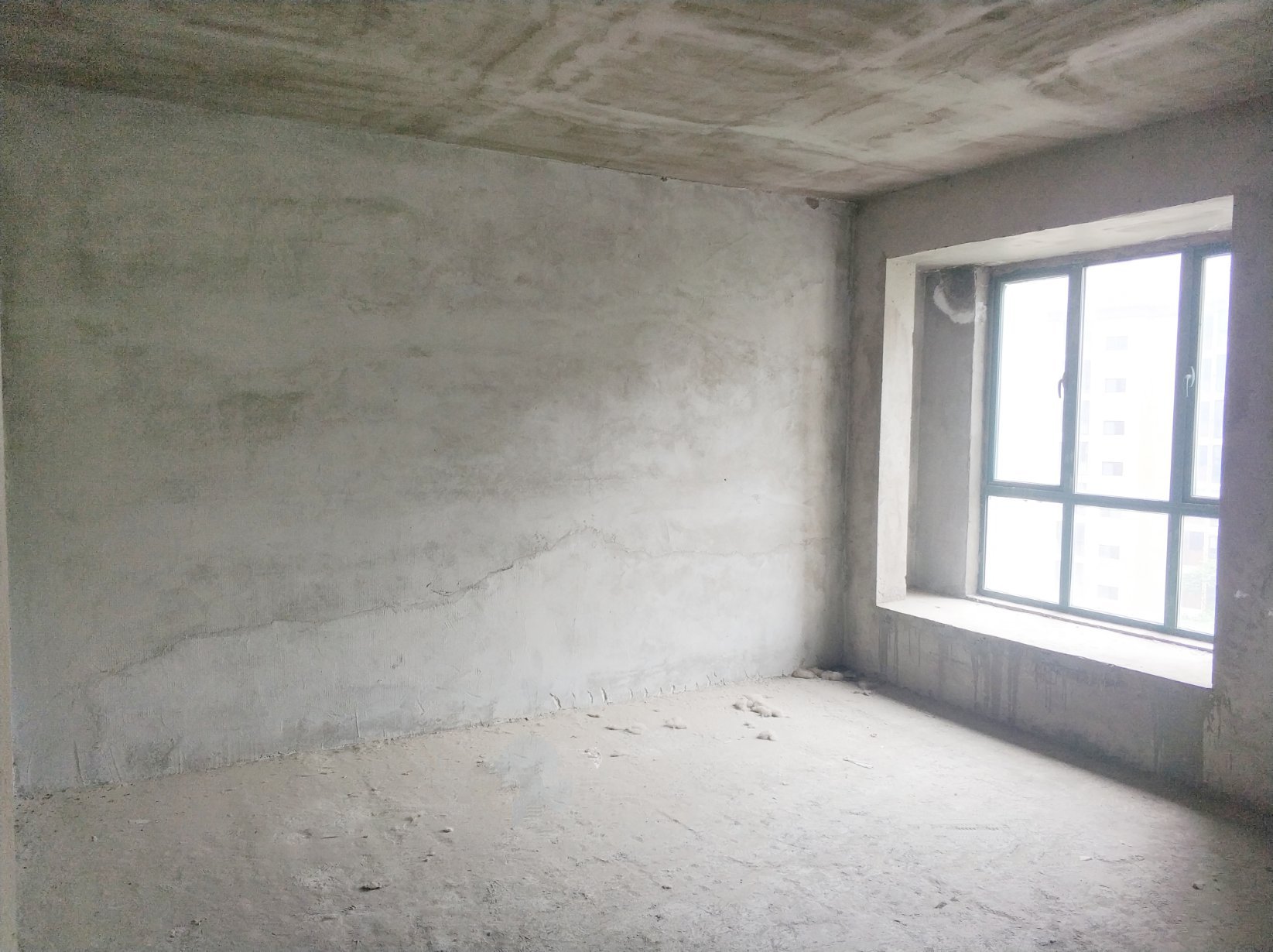 新城壹号大四房双阳台改造空间大浠缺户型证满二