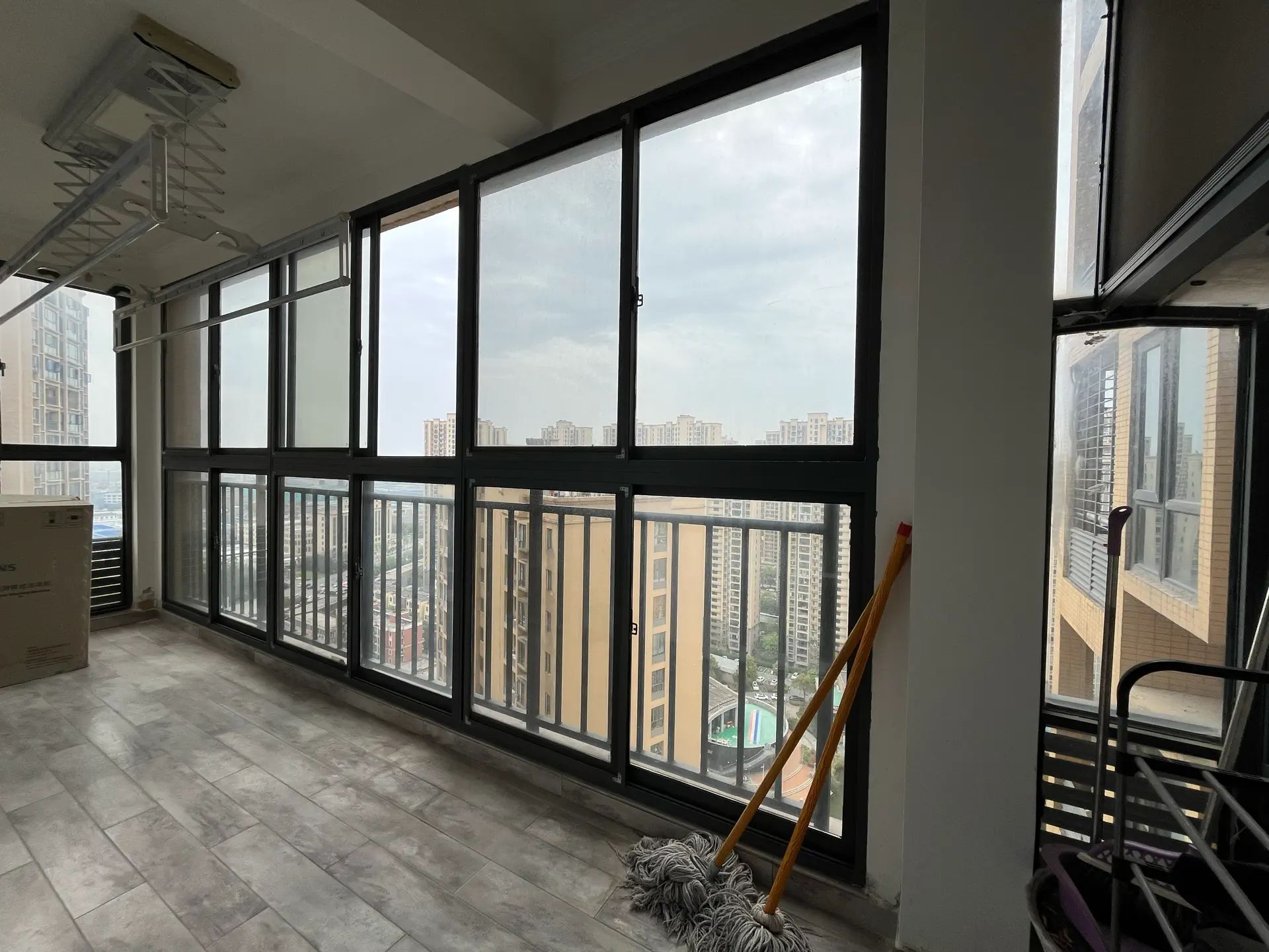 捡漏，城南，森林国际城，精装三房，边户，好楼层，证满二