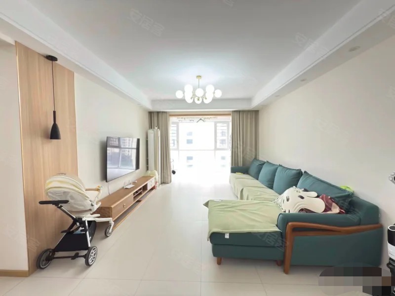 404，蓝天新城 ，人车分流小区，精装3房2厅2卫 ，满二，好楼层