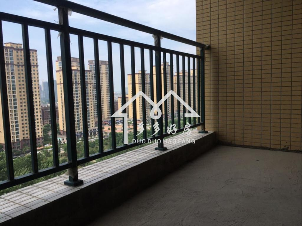 新城壹号三期，好楼层，便宜实惠，毛坯房，ZUI适合刚需小孩读书的家庭，满二