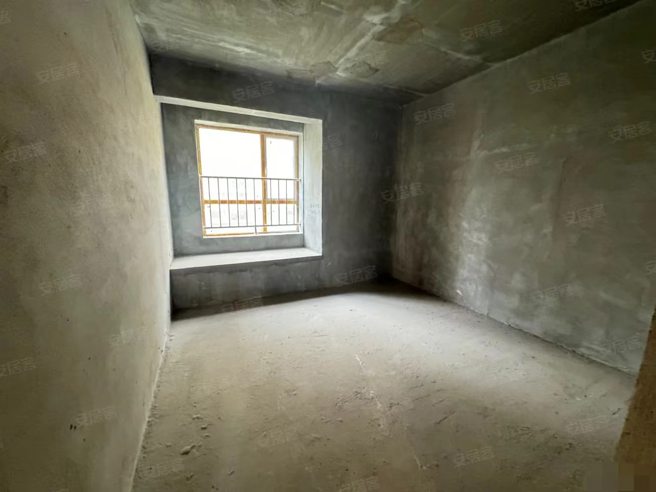 40，房东亏本出，领秀城，人车分流，小高层，​东边户，三开间朝南，南北双阳台​