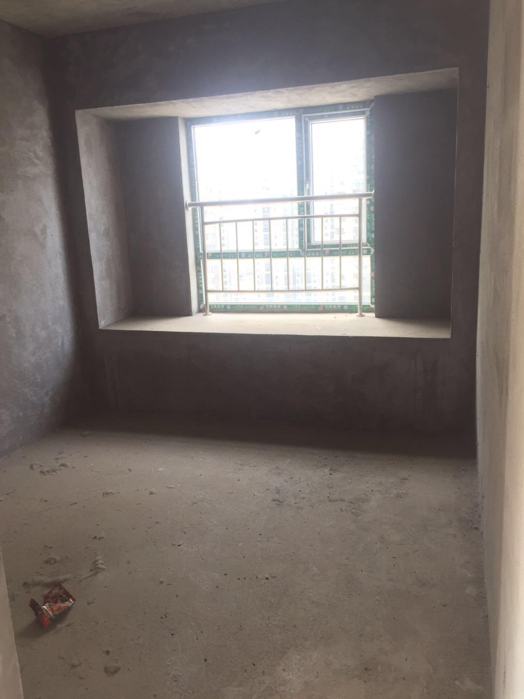 和合国际毛坯三房，可做四房，电梯中间楼层， 看房