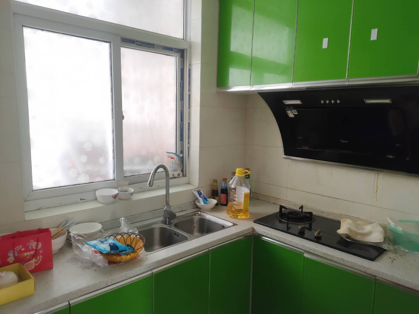 江汉 旁边精装电梯房好楼层采光好证满二业主诚意出