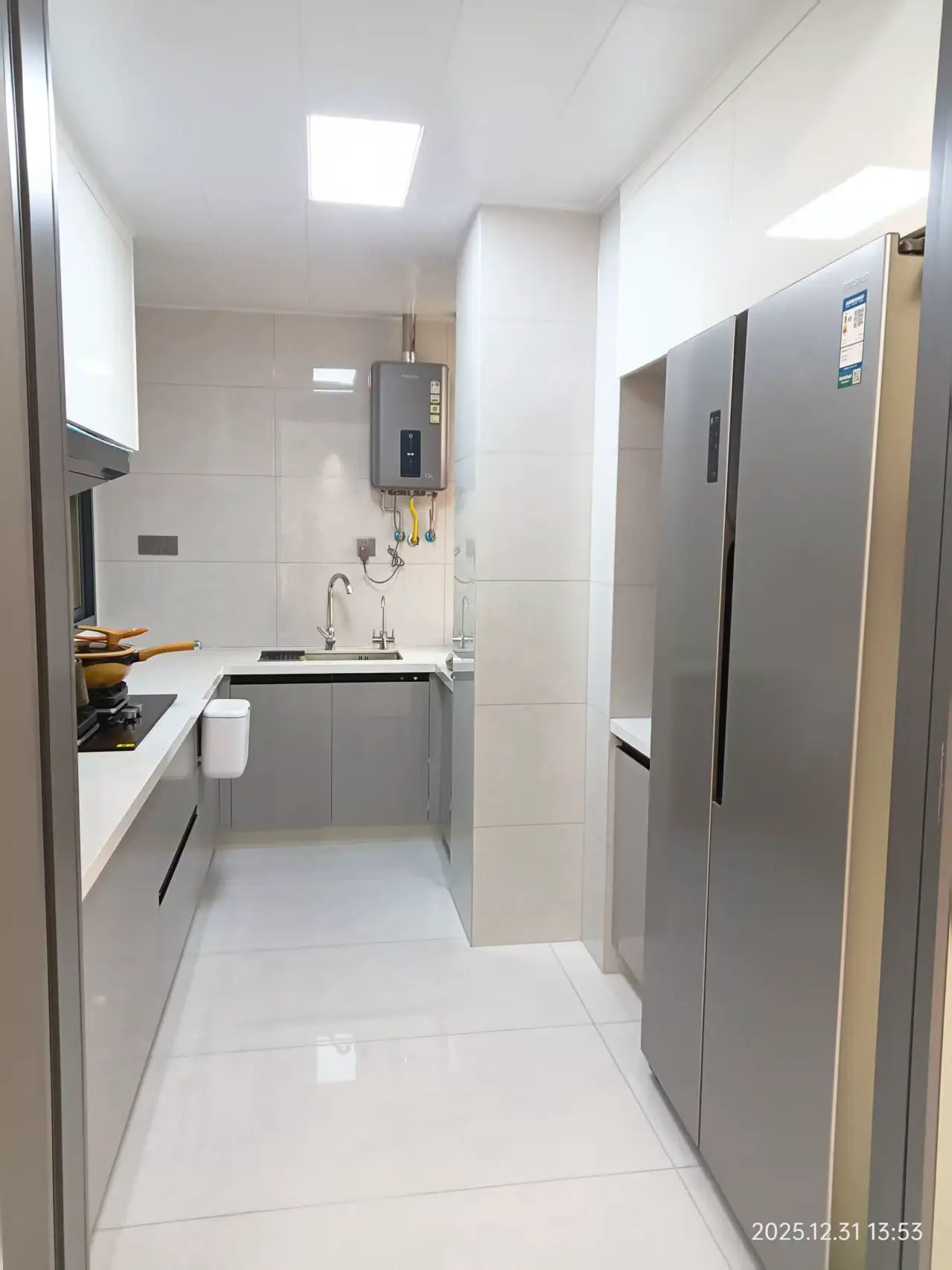 城南新城壹号五期精装三房，99新，没怎么住