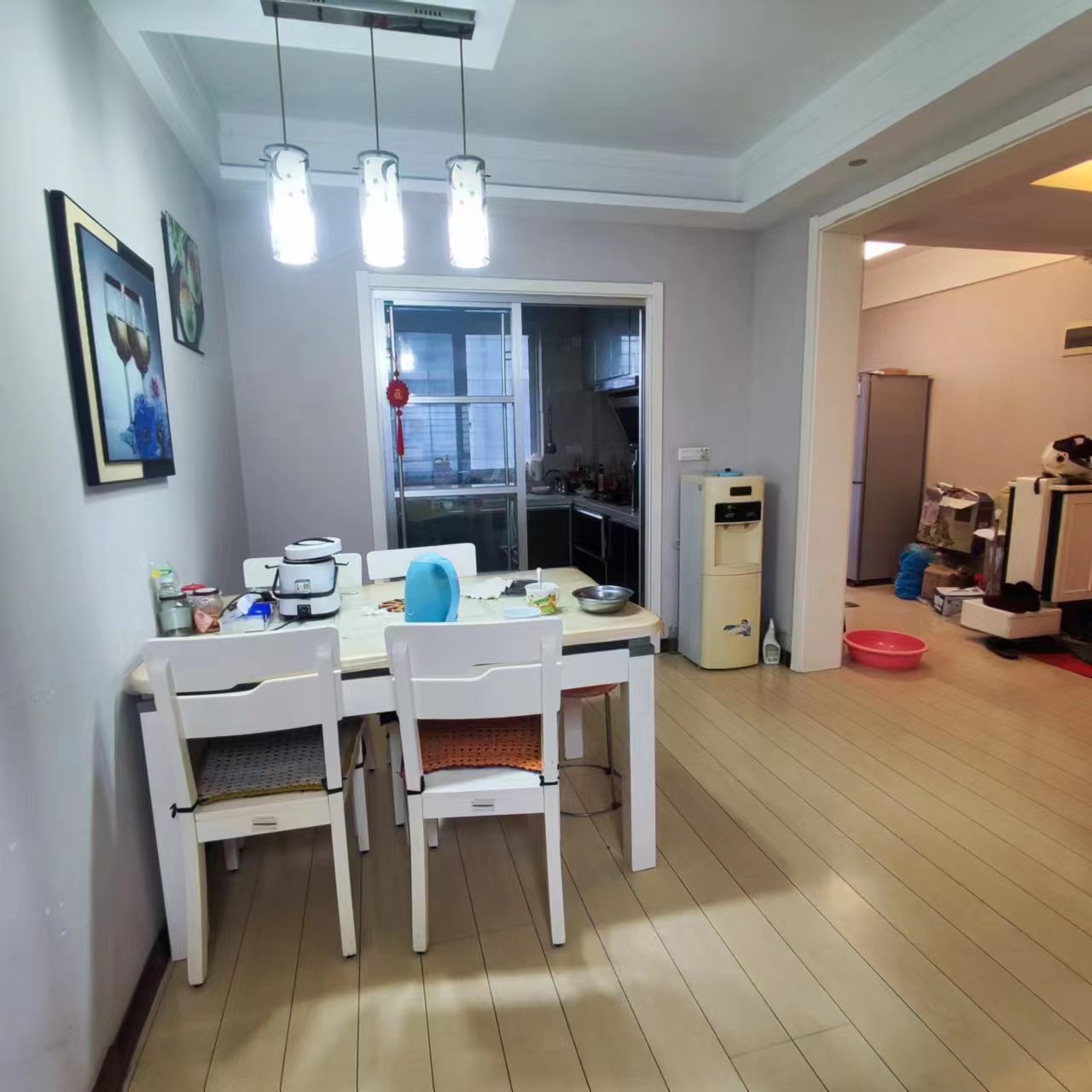 浅水湾.精装三房.证件满二.看房方便