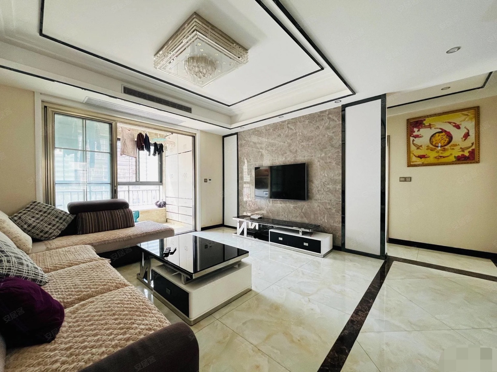 房东急卖，城南，元泰未来城A区，精装三房两卫，中间楼层，南北通透，边户证满二，