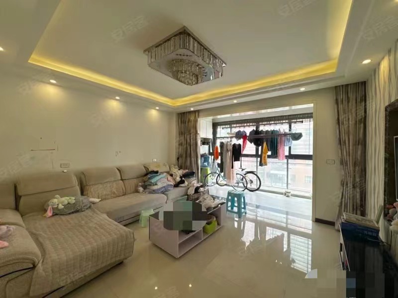 94，便宜好房，紫金城 ，电梯11楼， 电梯小高层，精装大三房，南北通透边户