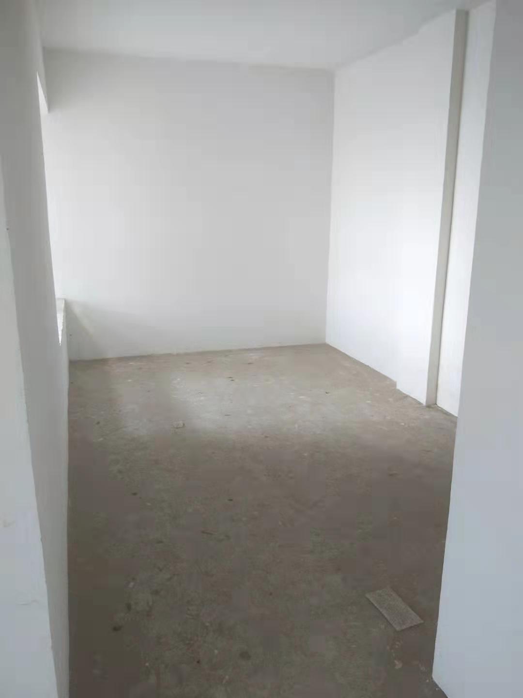 城南毛坯房 5字头单价 业主急售 支持按揭 可随时过户