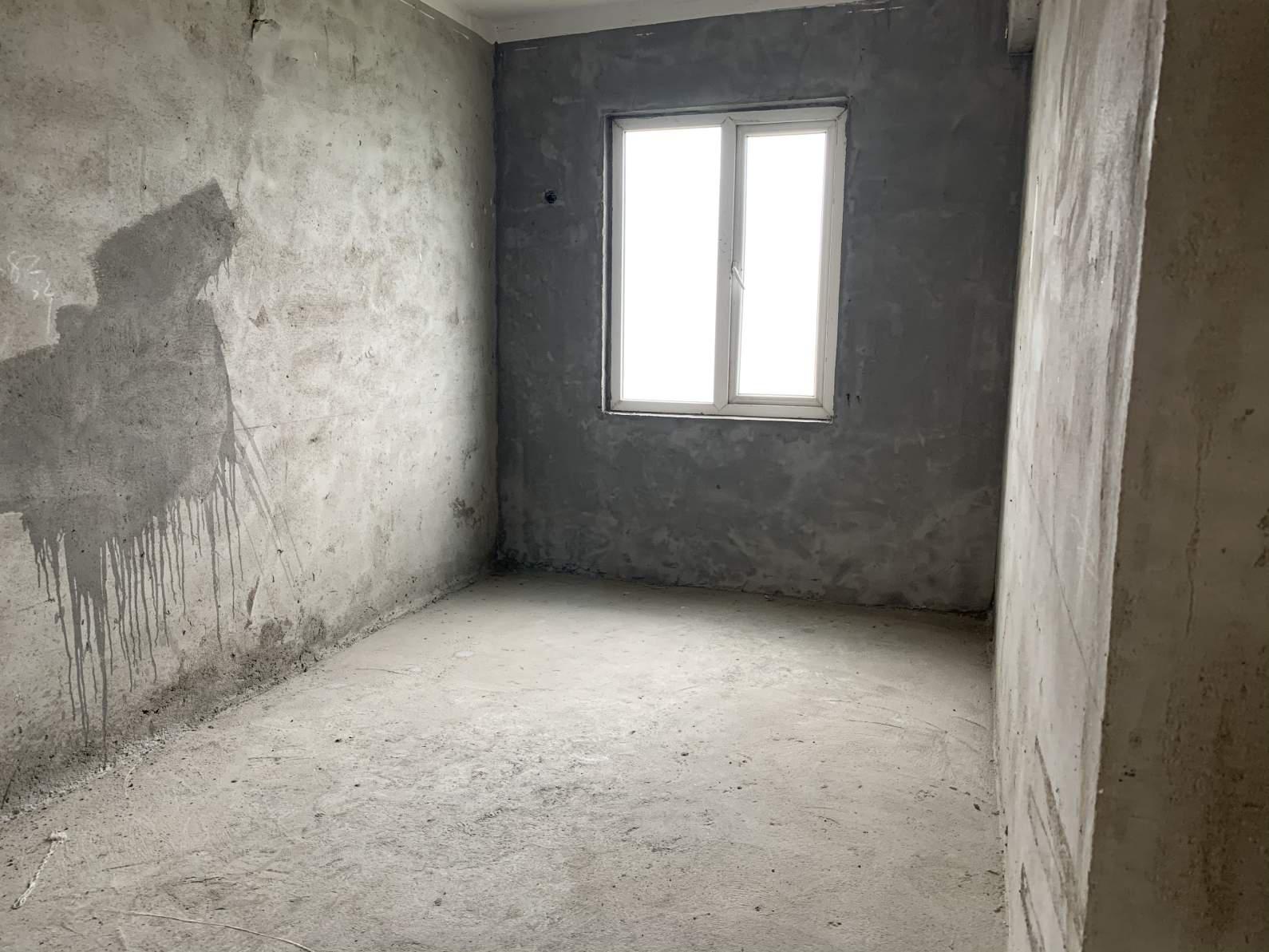 让你无可挑剔的现代森林国际城，交通便利便宜甩卖