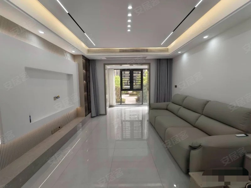 349，捡漏，城南 碧桂园 精装四房，单价5500+， 南北通透双阳台， 拎包入住