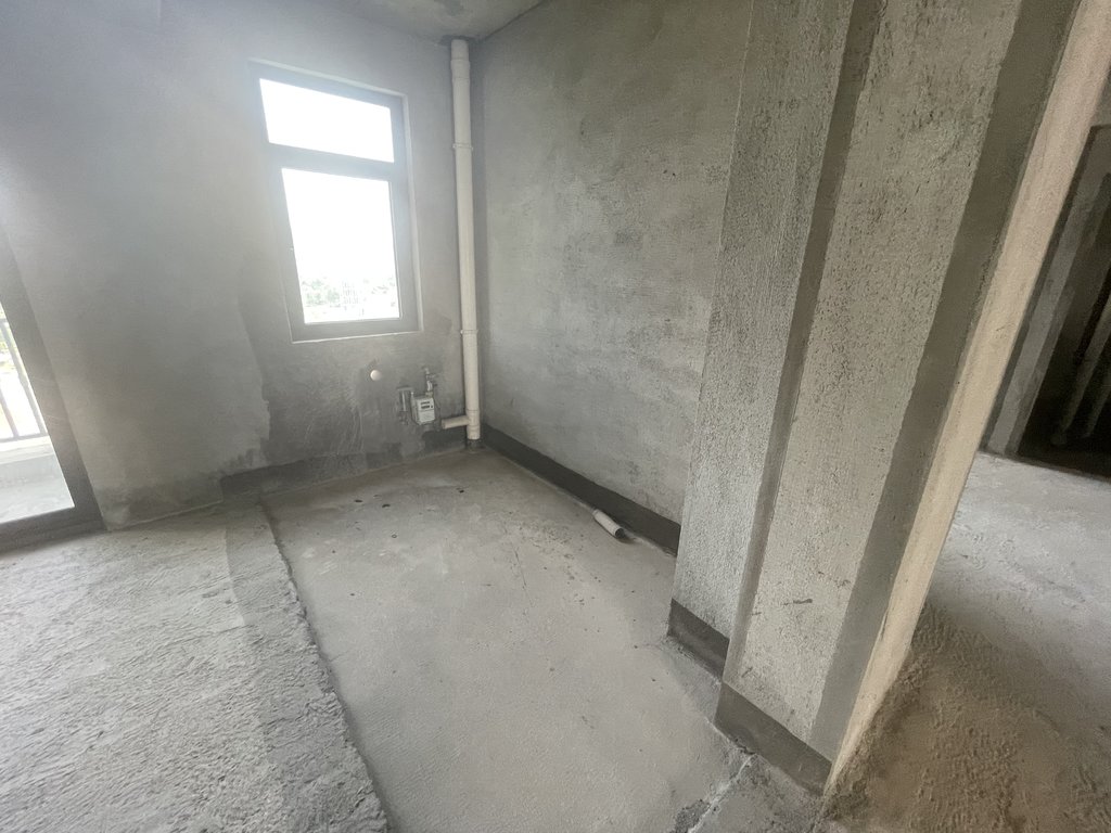 锦绣江山望府.电梯小高层一梯一户.看房方便。送车位