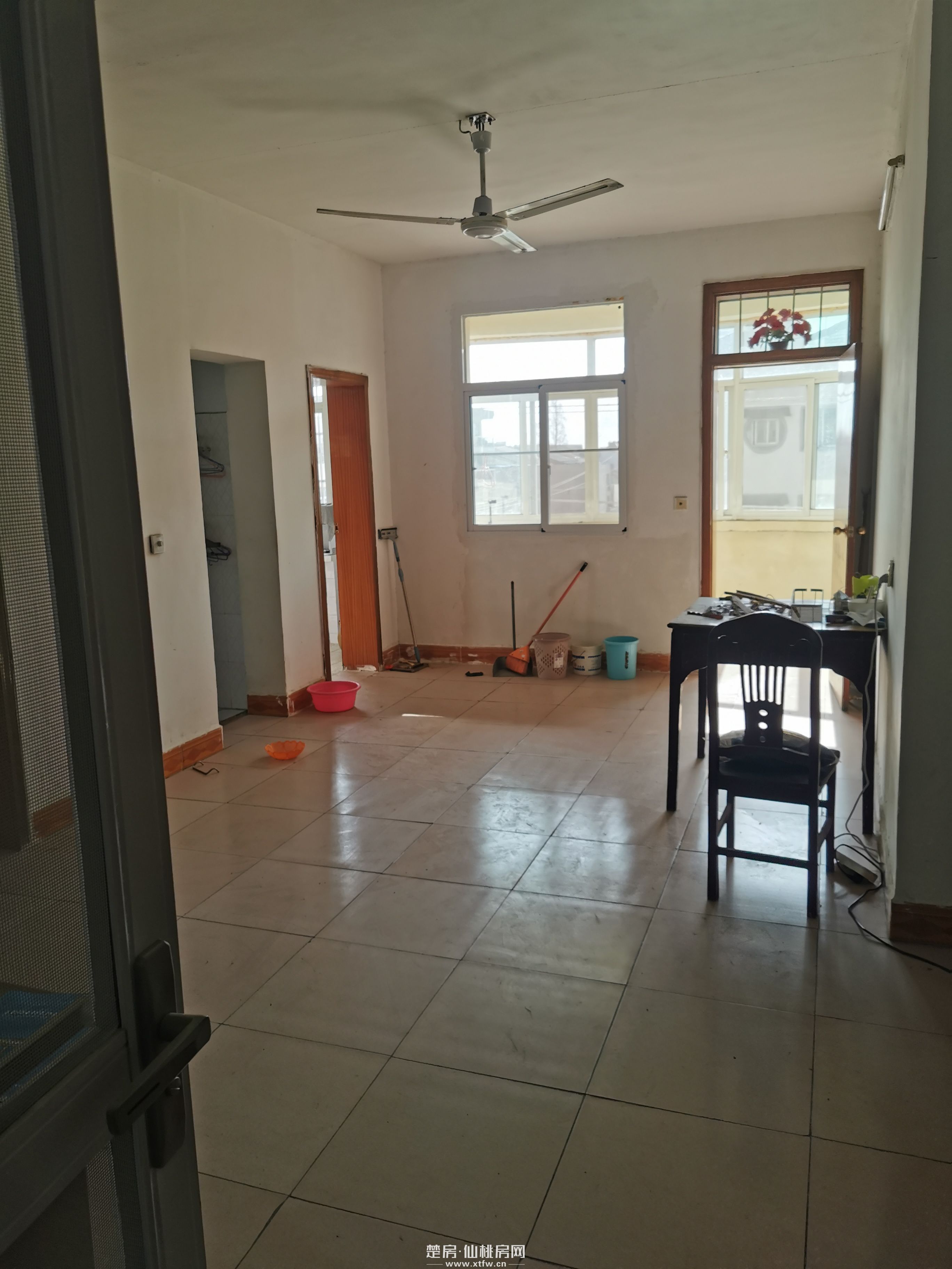 剅河镇剅河大道供销社住宅楼3房2厅南北通透带装修好房出售18972176346豆河镇