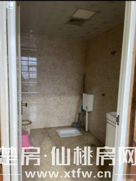 沔街大酒店写字楼出租（可合租）桌椅齐全