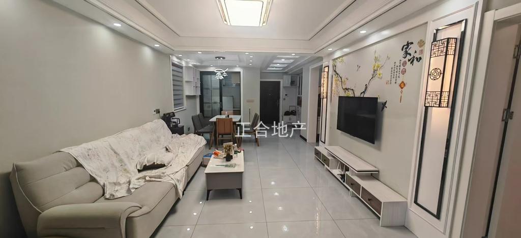 捡漏，满庭春，精装三房，成色新，代楼台，证满二，诚心出售