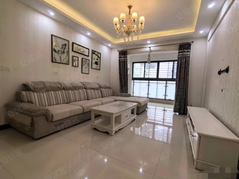 430，捡漏，福星城，精装修大两房，双阳台，单价3700，急售，拎包入住，证满二