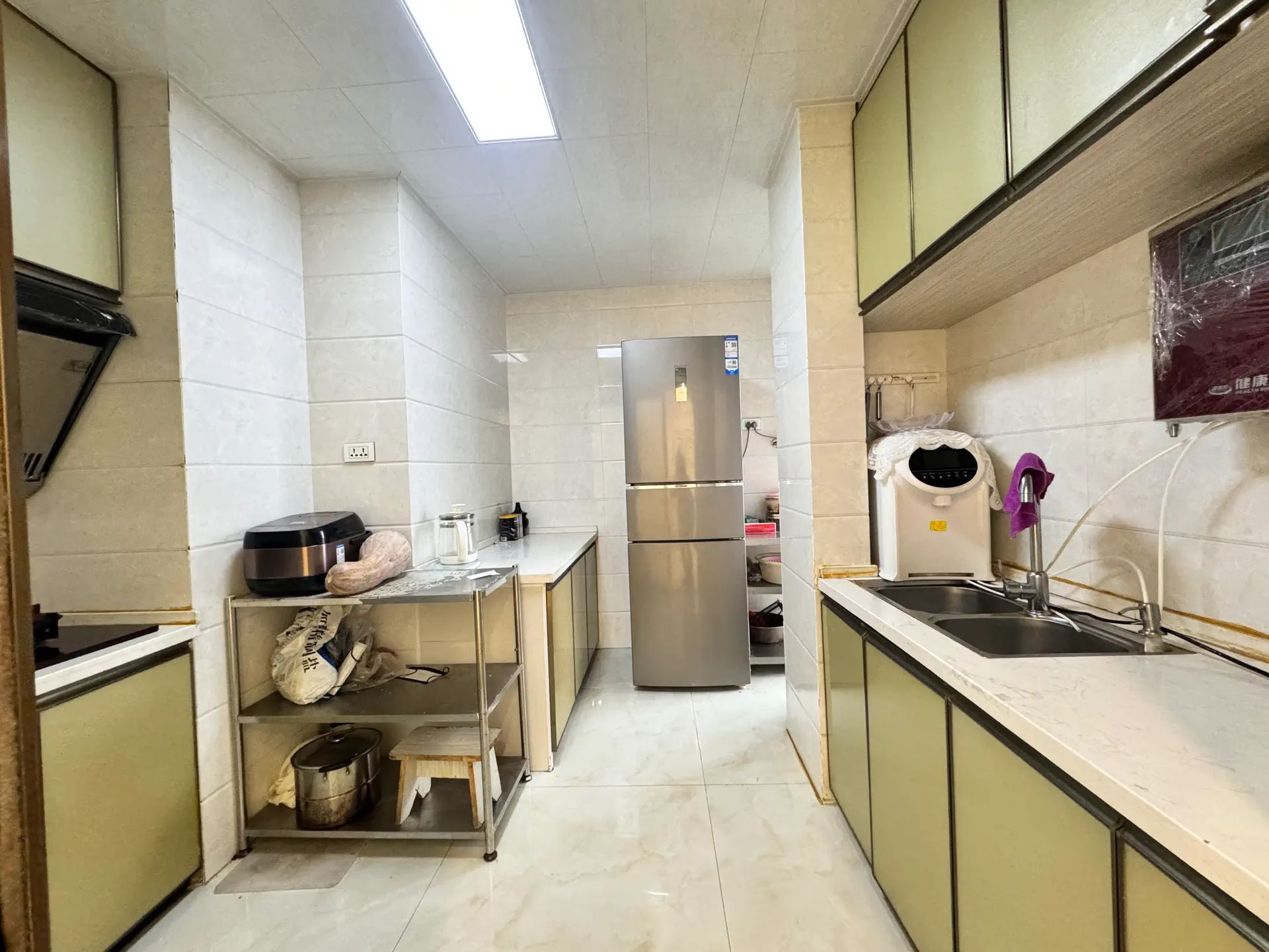 捡漏，四中附近，精装三房两卫，边户，好楼层，单价三千多，证满二