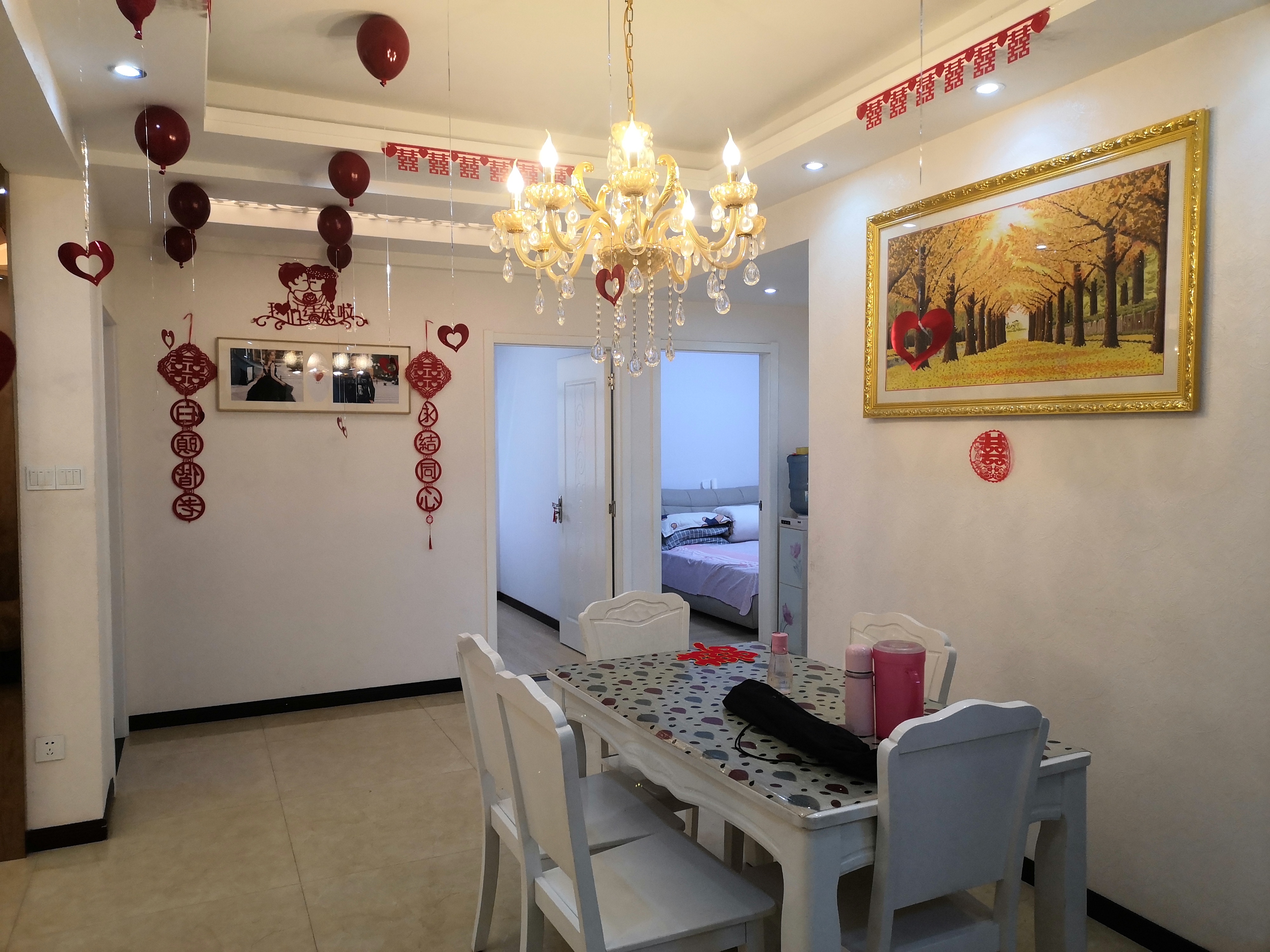 新城一号新装婚房四室两厅两卫可拎包入住证满二看房方便