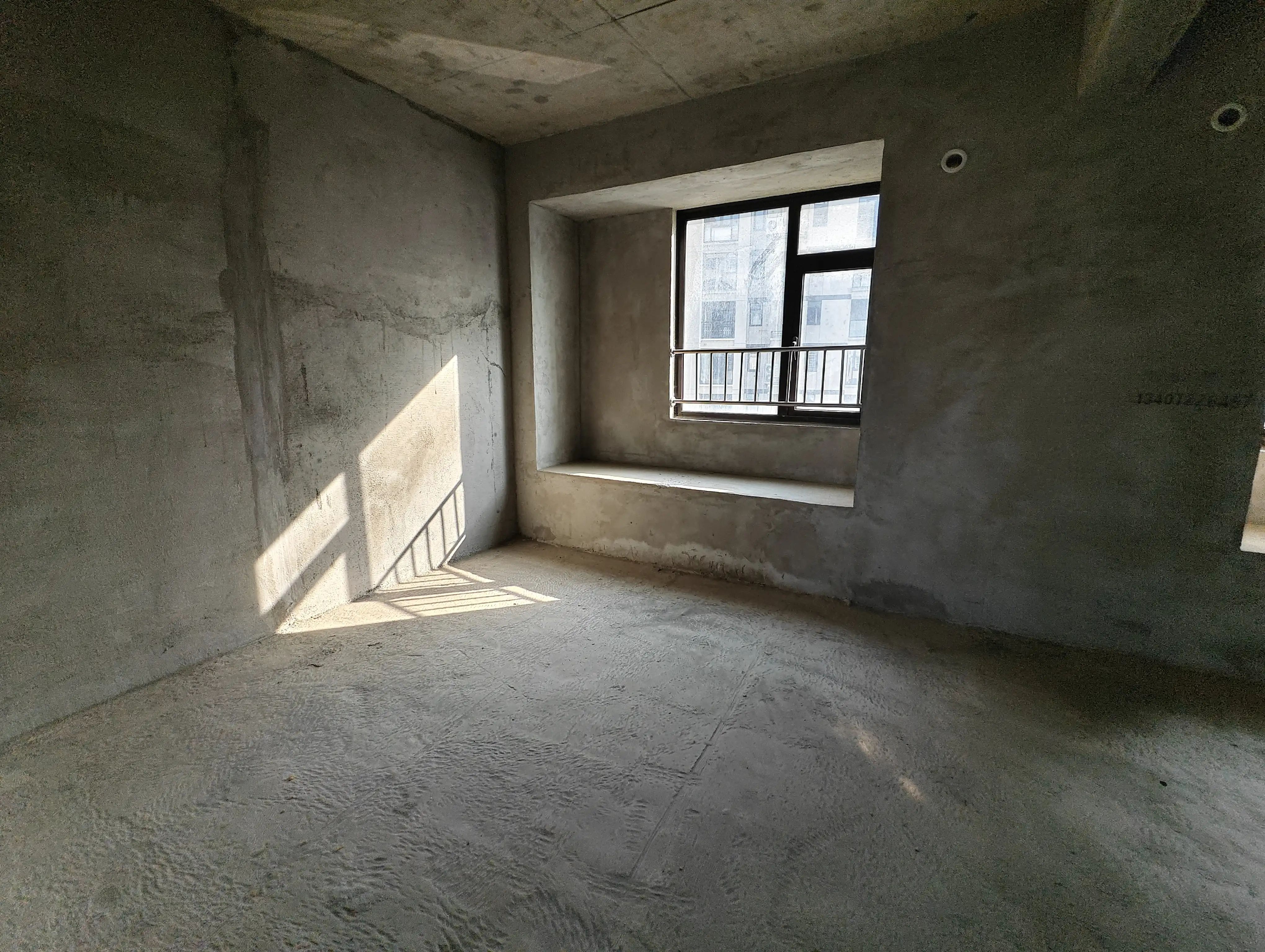 望府，小高层，‮梯一‬一户，‮楼好‬层，‮型户‬方正，中间楼层