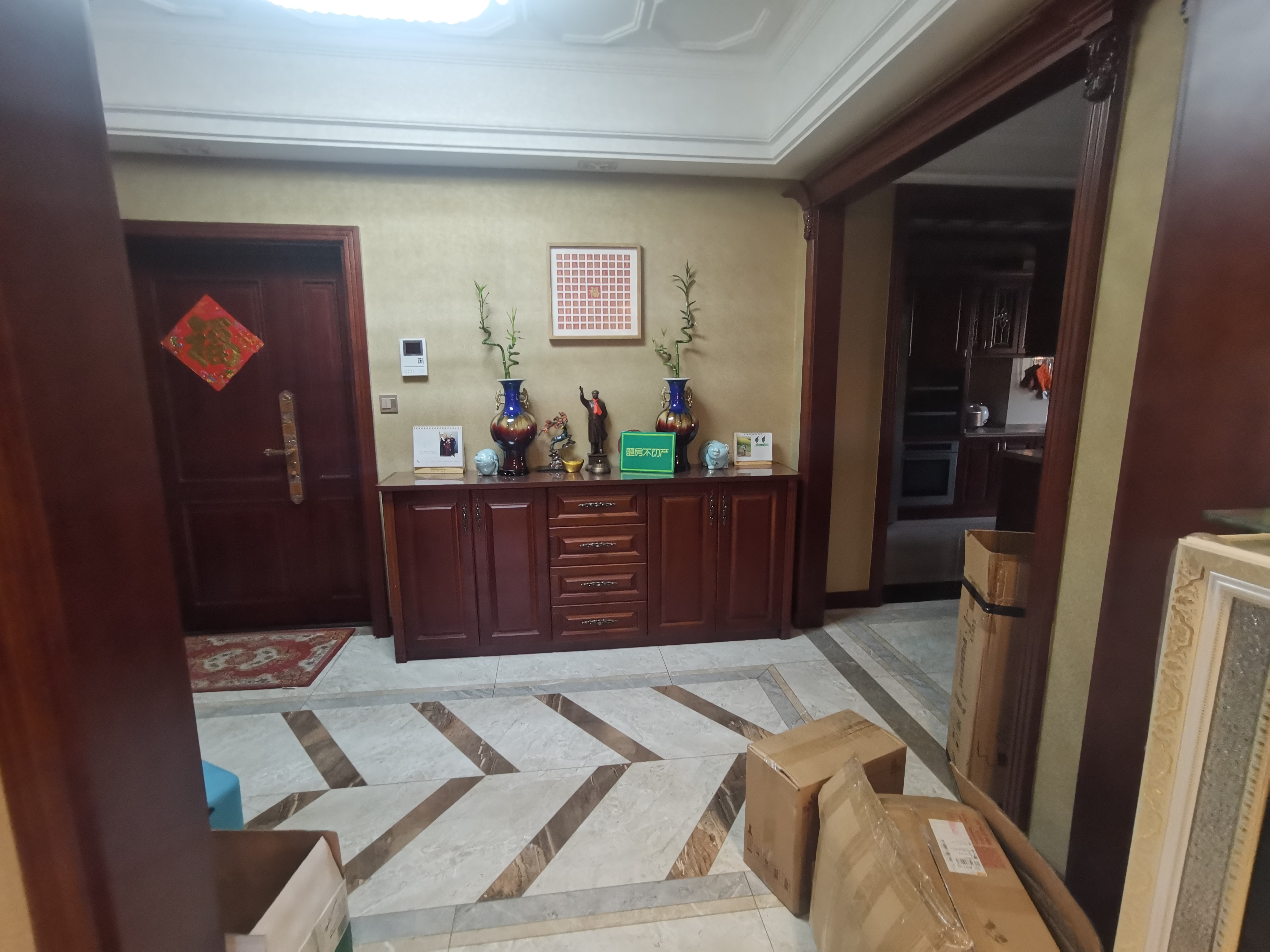 绿地华庭超大露台满足你所有幻想懂得欣赏的来