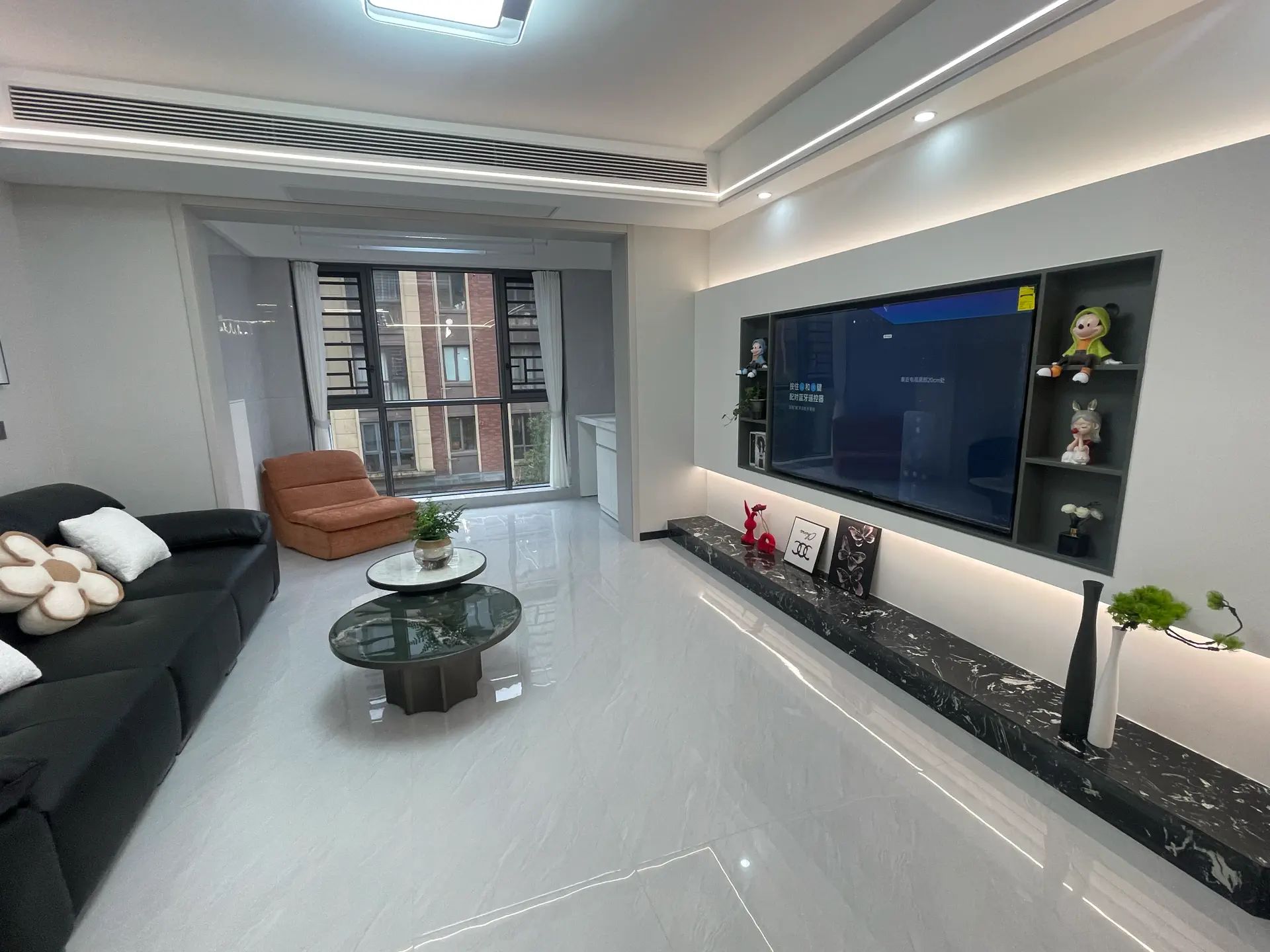 捡漏，绿地香格里拉，电梯小洋房，精装3室2厅2卫，好楼层，证满二