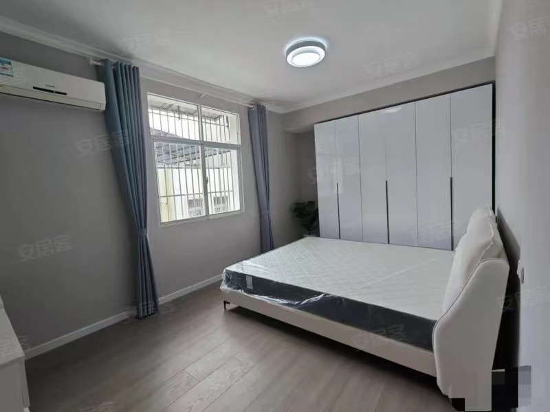 151，捡漏！大洪小区，步梯三楼，全新装修三房，老三中，三房朝南