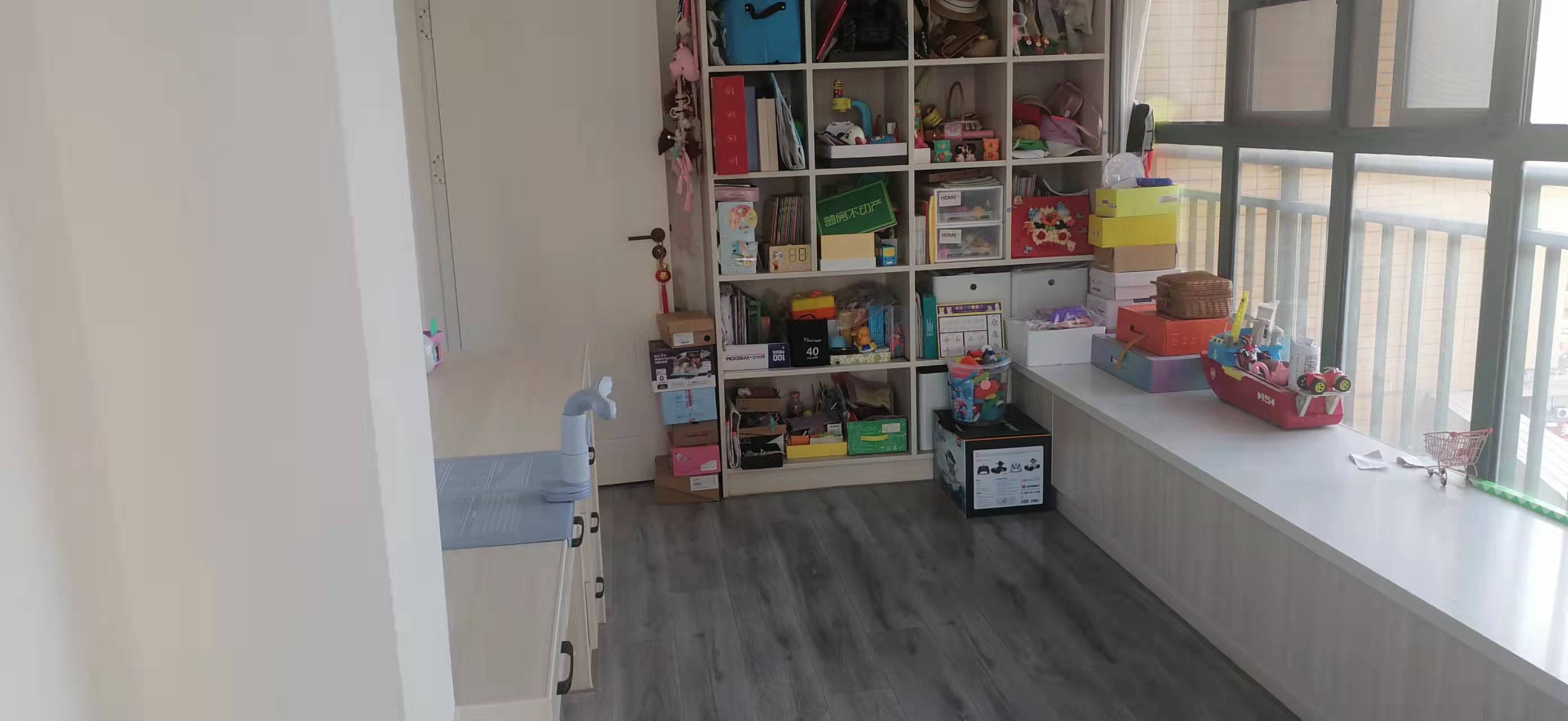 新城一号五期精装大三房边户好楼层诚心出售看房方便