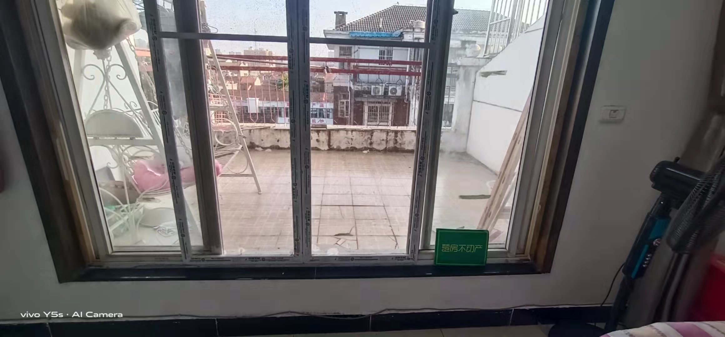 水岸人家精装三房，江景房，江滩公园旁，诚意出售